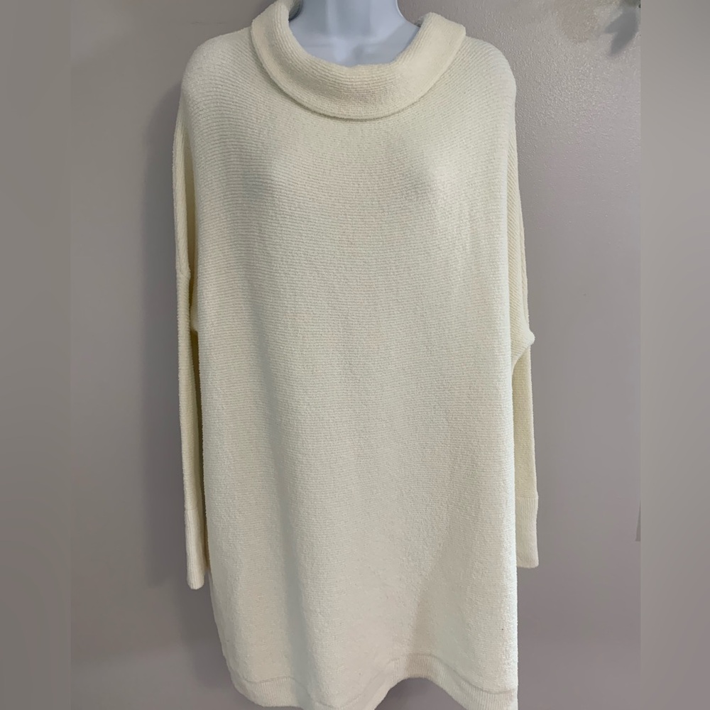Shop the Mint Elegant Ivory Turtleneck Sweater